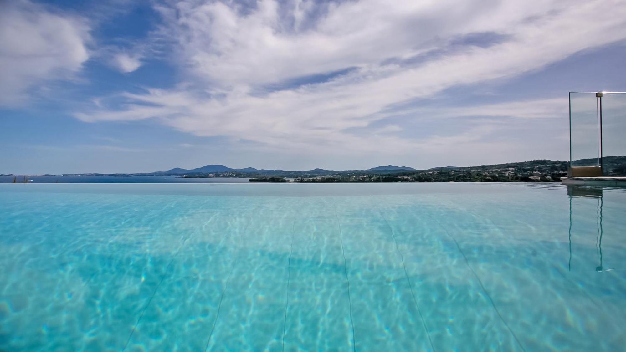 N&l Willa Pyrgi (Corfu)